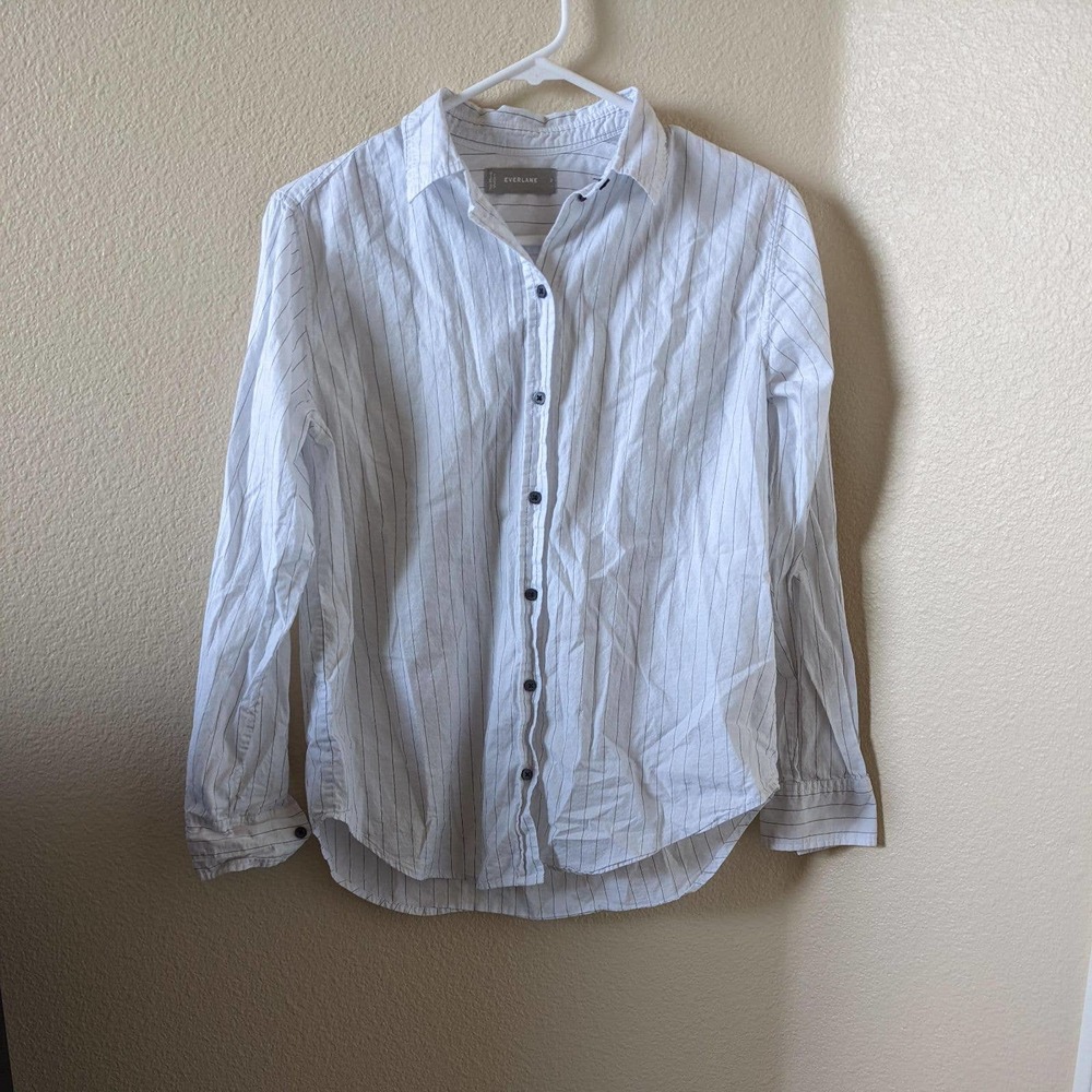 Everlane Women's White Striped Button Down Long Sleeve Shirt